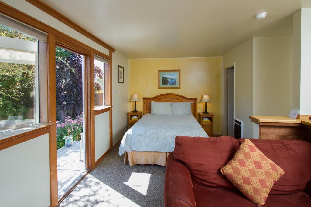 Sweetwater Inn And Spa Mendocino Exterior photo